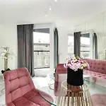 Apartamenty HashtagWilda_Apartament Złoty